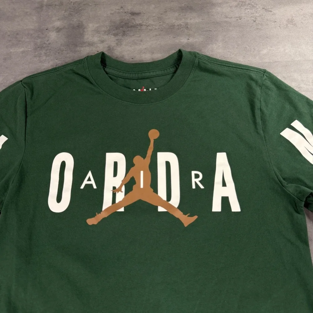 Jordan T-Shirt Mens Small Dark Green Jumpman Graphic Short Sleeve Tee Sportswear